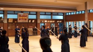 素振り